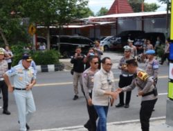 Mentri Perhubungan RI Didampingi Kakorlantas Polri Kunjungan ke Pos Terpadu Ops Ketupat Candi