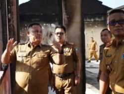 Pasca Kebakaran, Bupati Lamsel Tinjau SD Negeri 2 Mulyosari