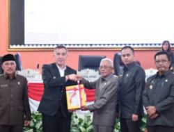 Rapat Paripurna DPRD Pesawaran Terima Rancangan Kebijakan Penyampaian LKPJ