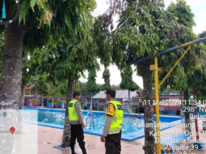 Polsek Tanjung Raja Patroli dan Pengawasan di Tempat Objek Wisata Demi Berikan Rasa Aman dan Nyaman Bagi Masyarakat IMG_20240512_232200
