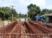 Diduga Mangkrak Sebuah Pembangunan Jembatan di Ruas Jalan Gunting Saga Teluk Binjai Patut Dipertanyakan