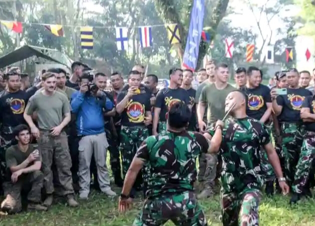 Culture Day Prajurit Marinir Dalam Latma Carat 2024 IMG_20240519_205219