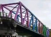 Jembatan Penghubung Desa Gogok — Desa Alai&nbsp;Kabupaten Kepulauan Meranti Ambruk