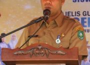 PJ Desa Sungai Alam Beri Motifasi Ke Siswa- Siswi Kelas VI SDN 40 Bengkalis Acara Perpisahan