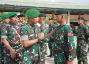 Satgas Rajawali Yonif 142/KJ Digodok Kopassus