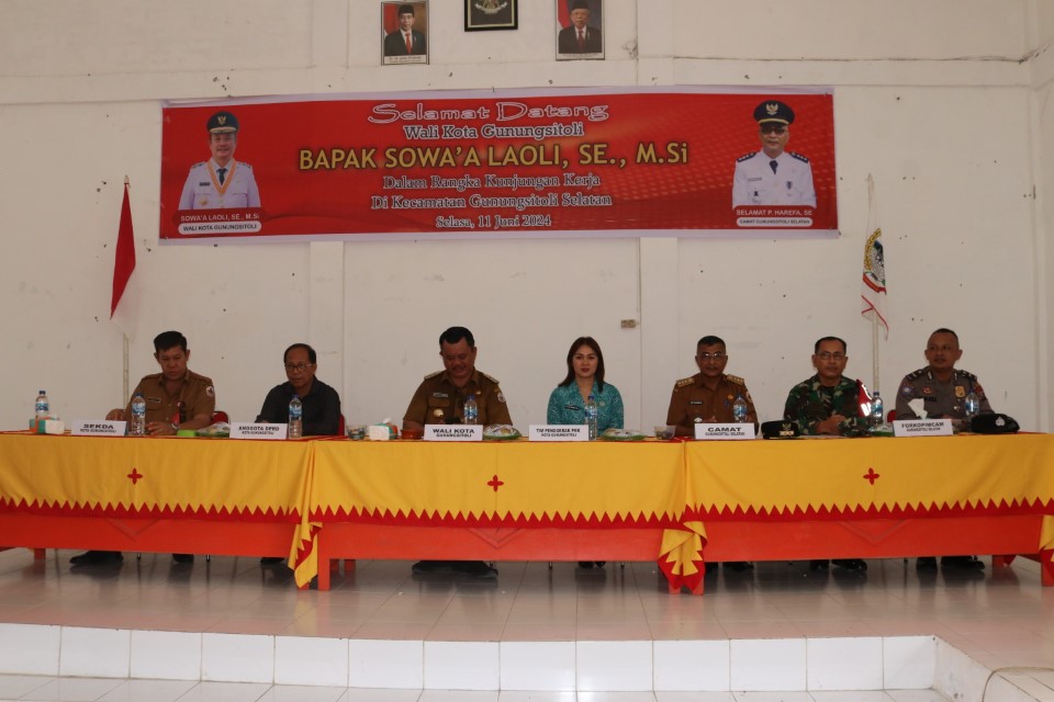 Optimalkan Pelayanan Masyarakat, Walikota Tinjau Langsung Pelayanan Publik dan Fasilitas Umum Di Kecamatan Gunungsitoli Selatan 15-81