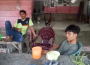 Silaturahmi Dengan Warga Desa Ujung Padang, Belanja Sayur Mayur