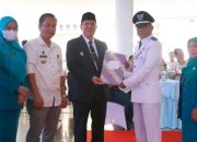 Serahkan SK Jabatan Kades 8 Tahun, Pj. Bupati: Jadikan Motivasi Agar Lebih Inovatif Melayani Warga
