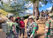 Kepedulian Prajurit Buaya Putih Pos Gome Hadiri Kedukaan Warga Papua