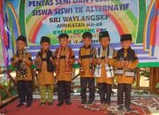 Pelepasan Siswa — Siswi TK Alternatif Kampung Sri Way Langsep Gelar Pentas Seni