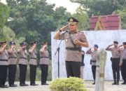 Akbp. Suwinto.SH.SIK Pimpin Upacara Ziarah Makam dan Tabur Bunga di Makam Pahlawan Setia Negara