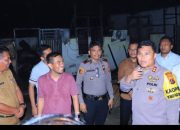 Kapolres Labuhan Batu Tinjau Langsung Kejadian Kebakaran Kantor KPU Labuhan Batu Utara