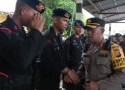 AKBP Kurnia Setyawan Sambut personil BKO Brimob dan Pam TPS 02 PSU Desa Tanjung Peranap
