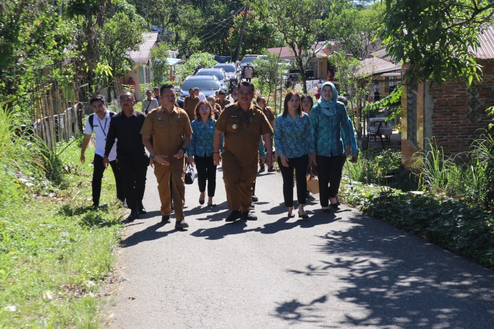 Walikota Gunungsitoli Laksanakan Kunjungan Kerja Resmi Di Kecamatan Gunungsitoli Alo'oa IMG_5925-1