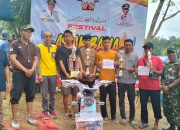 Sekcam Pangkalan Koto Baru Depi Prengki.SKM.M.KM. Mewakili Bupati Lima Puluh Kota Tutup Acara Festival Lasak Bana Tanjung Pauh.
