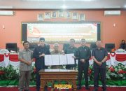 Bupati Pesawaran Hadiri Rapat Paripurna Penandatanganan Nota Kesepakatan KUPA dan PPAS APBD Tahun Anggaran 2024