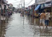 Banjir Akibat Intensitas Curah Hujan Tinggi Redam Pemukiman Villa Kencana Cikarang