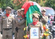 Lepas Jenazah Dr. Hj. Bella Rizki Dinanti, Pj. Bupati Muara Enim Doakan Husnul Khatimah