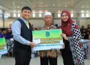 Bupati Salurkan Bantuan Sosial Bagi Lansia di kabupaten labura