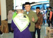 237 Para Jamaah Haji Labura Tiba Di Tanah Air&nbsp;&nbsp;