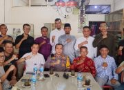 Jumat Curhat,Wakapolres Kep Meranti Duduk Ngopi Bareng Komunitas Babminton Selatpanjang   