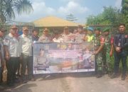 Tim Gabungan Polres Muara Enim Melakukan Penertiban Dan Pembongkaran Dua Gudang Penampungan BBM illegal Di wilayah Hukum Polsek Gelumbang