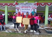 Jum’at berkah Ketua TP PKK Kec.Gelumbang,.Wiwin Marya Rosita Sari,A.Md. Senam Bersama di lapangan kantor camat Gelumbang   