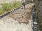 Lemah Pengawasan Pembangunan Proyek Jalan Setapak Desa Sukamenang kecamatan Gelumbang kabupaten Muara Enim Diduga Dikerjakan Asal Asalan