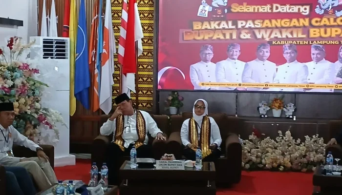 Ela-Azwar Resmi Mendaftar Bupati dan Wakil Bupati ke KPU Lampung Timur