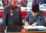 Pj. Bupati Lampung Utara Hadiri Rapat Paripurna Pembahasan Perubahan KUA dan PPAS APBD