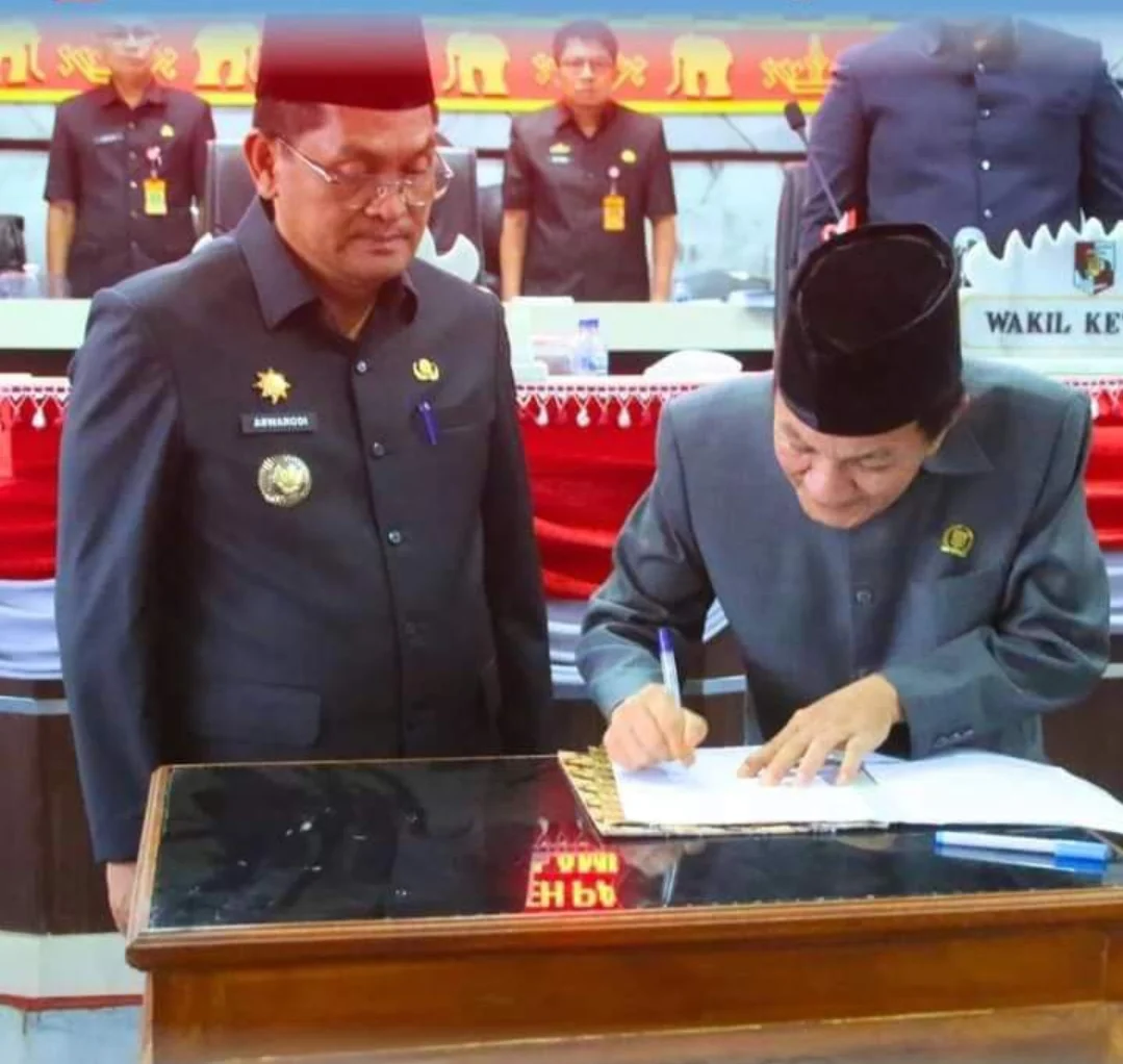 Pj. Bupati Lampung Utara Hadiri Rapat Paripurna Pembahasan Perubahan KUA dan PPAS APBD IMG_20240806_220034