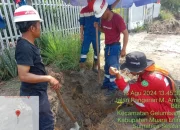 PGN Tanggap Atasi Kebocoran Pipa Gas di Jalan Pasar Pagi Arah jalan ke Desa Bitis kecamatan Gelumbang Kabupaten Muara Enim Sumatra Selatan