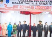 Pelaksana Tugas (Plt) Bupati Labuhanbatu Hj. Ellya Rosa Siregar S.Pd. MM, menghadiri Upacara Pelepasan Pawai Taptu