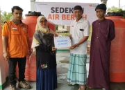 Rumah Zakat Salurkan Bantuan Sedekah Air untuk Pondok Pesantren Darul Rahman