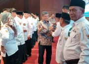 HM Ali Yusuf Siregar Saat Memberi Ucapan Selamat Atas Pelantikan Pengurus DPC APDESI Deli Serdang&nbsp;