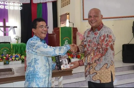 Bupati Nias Utara Memberangkatkan Kontingen Lomba Pesta Paduan Suara Gerejawi (PESPARAWI) pada Lomba PESPARAWI Ke-5 tingkat Provinsi Sumut Tahun 2024 Screenshot_2024_0819_034912
