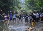 Tanjuang Alai Bayang Aia ambil Ikan Larangan, Bupati Sabar AS jala pertama.