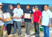 Relawan Guyub Serahkan Bantuan Sembako Kepada Warga Terdampak Banjir di Hamparan Perak