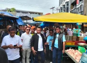Kunjungan Bakal Calon Walikota Muflihun di Sambut Hangat Oleh Warga Pasar Sago