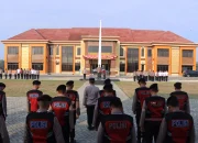 Polres Pringsewu Siagakan Puluhan Personel Amankan Pengundian Nomor Urut Calon Bupati