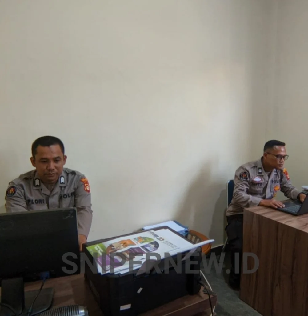 Pantau Isu Viral di Media, Personil Humas Polres Muara Enim Aktif Antisipasi Propaganda dan Hoaks IMG_20240909_134922