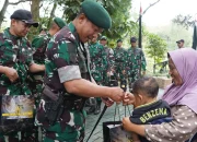 Pangdivif 2 Kostrad Pimpin Upacara Pengukuhan Warga Baru