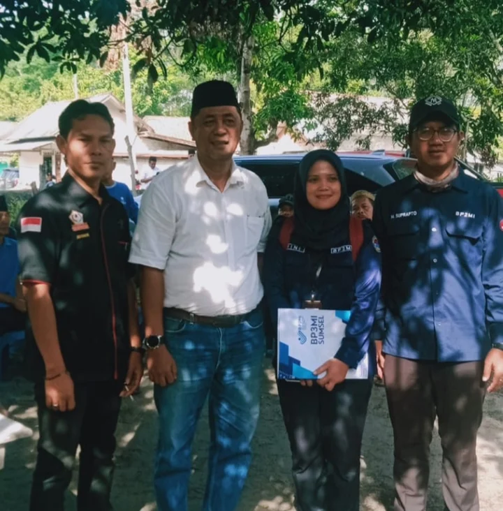 LIPER RI, LIPERNAS dan Thabrani SH Berhasil Memulangkan pengurusan jenazah TKW Hongkong samapai dikediaman Rumah Duka Gelumbang IMG_20240919_203802