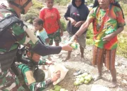 Rosita Satgas Habema Bantu Perekonomian Warga Mbilusiga