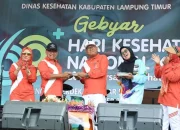 Bupati Lampung Timur DHAWAM RAHARJO Hadir dalam acara Hari kesehatan Nasional