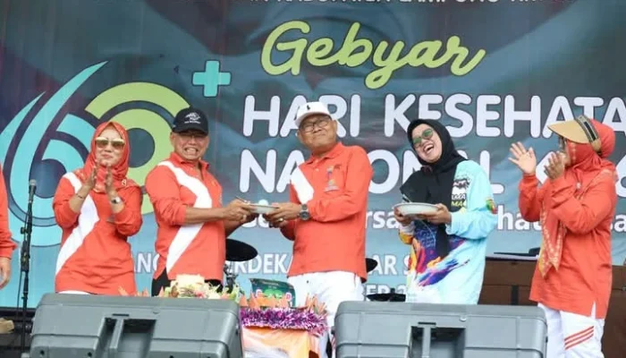 Bupati Lampung Timur DHAWAM RAHARJO Hadir dalam acara Hari kesehatan Nasional