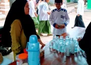 Masjid Nurul Barokah Program Sedekah Berbagi Makanan Jum’at Berkah