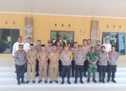 Kapolres Maros dan Ketua Bhayangkari Cabang Kunjungi Polsek Bantimurung