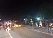 Unit Lantas Polres Pidie Siaga Atasi Kemacetan di Keramaian Pasar Malam Trienggadeng