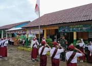 Babinsa Koramil 05 Pagelaran Serka Sulistyo Jadi Pembina Upacara
